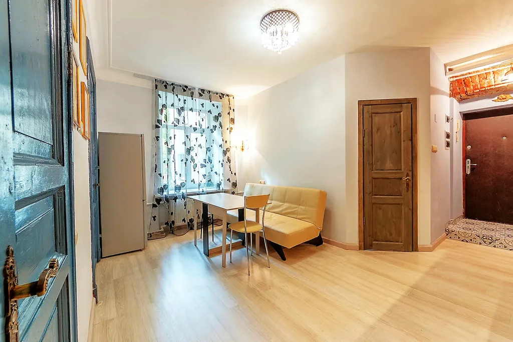 Квартира Стильная 3-комнатная квартира у Невского проспекта и Летнего Сада — Санкт-Петербург