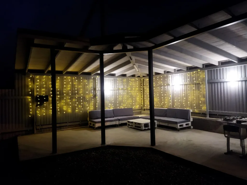 Уютный новый дом в стиле барнхаус