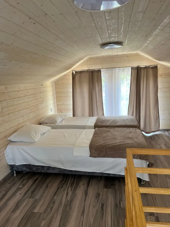 Коттедж Уютный домик в эко-компексе с бассейном — аренда посуточно в Дивноморское