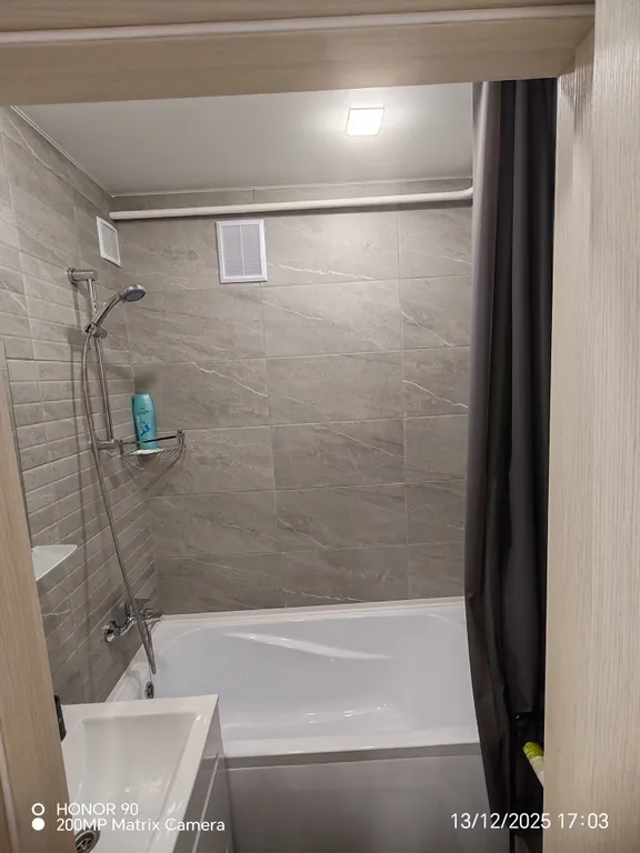 Двухкомнатная квартира, кафе "Васильки"