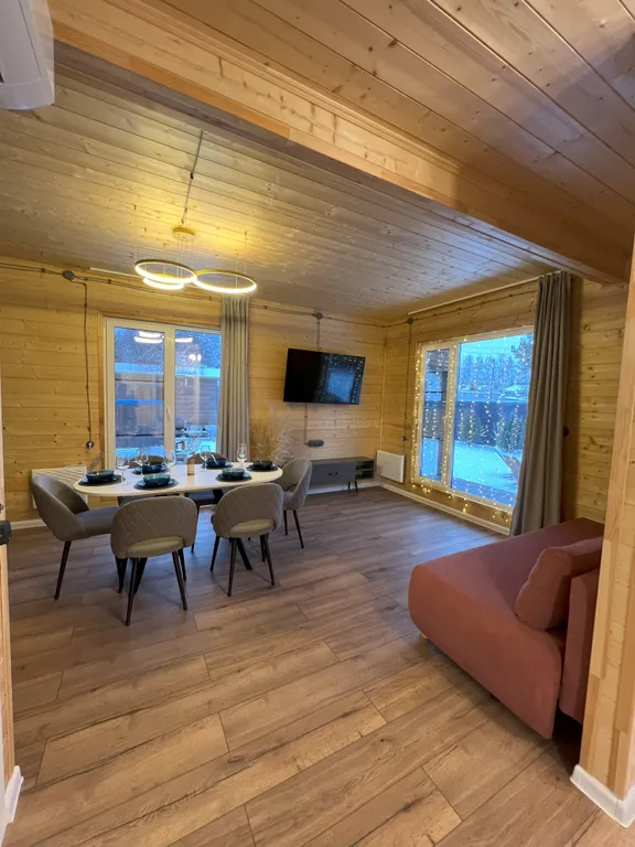 Коттедж Коттедж Барн с панорамными окнами, террасой, баней и купелью — Петровское