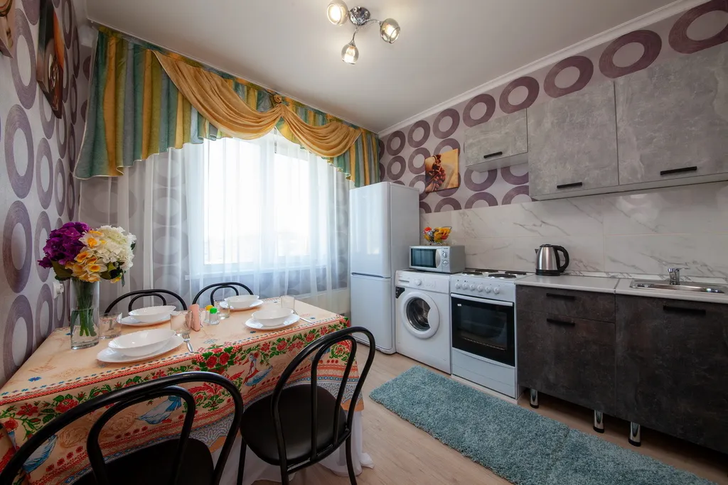 Квартира Двухкомнатная квартира в новом центре города — Красноярск