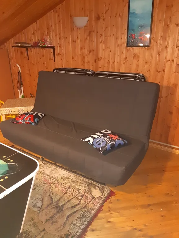 Дом на территории пансионата Буревестник