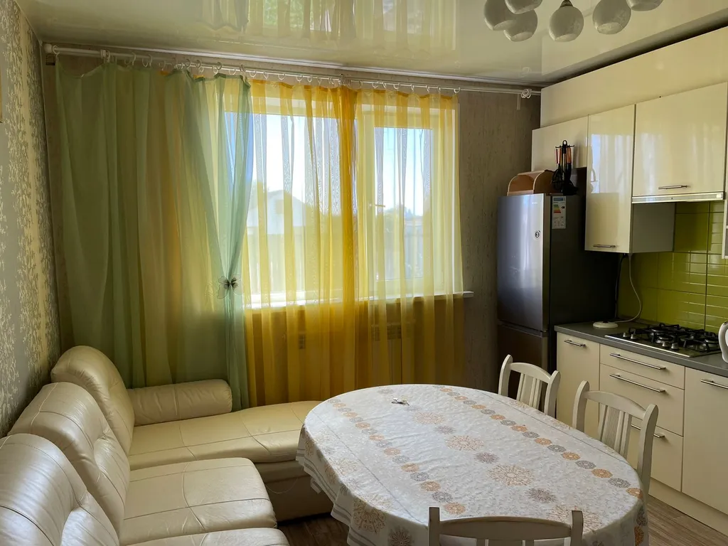 В пешей доступности от монастыря