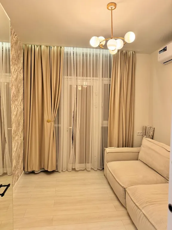 Уютная квартира на побережье с видом на горы