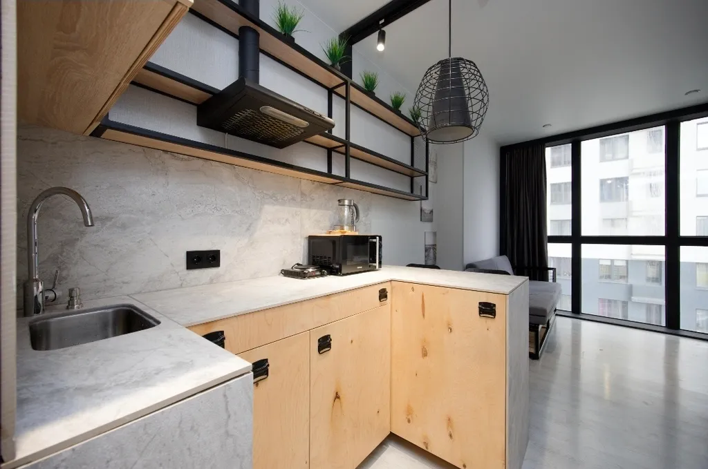 Квартира Уютная студия с панорамным окном — аренда посуточно в Екатеринбург