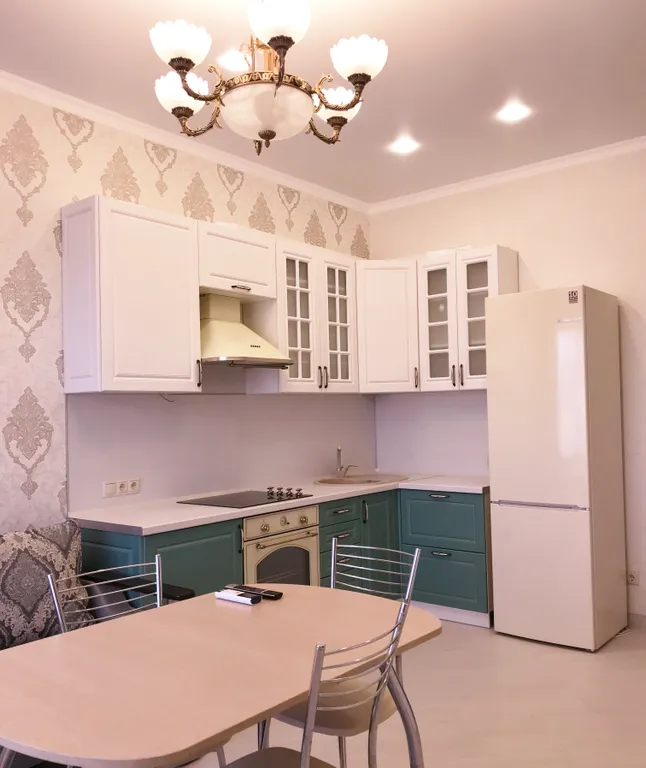 Красивый вид на море и горы в 5 минутах от пляжа