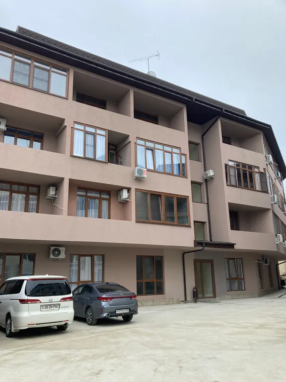 Квартира Тихая квартира между Южными Культурами и набережной реки Мзымта — Сириус