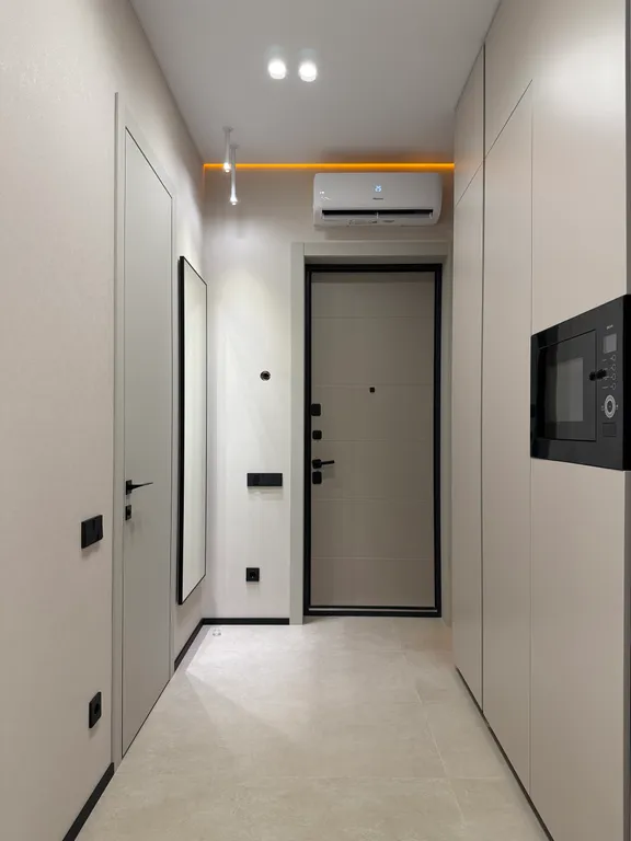 Абсолютно новая квартира в центре на набережной