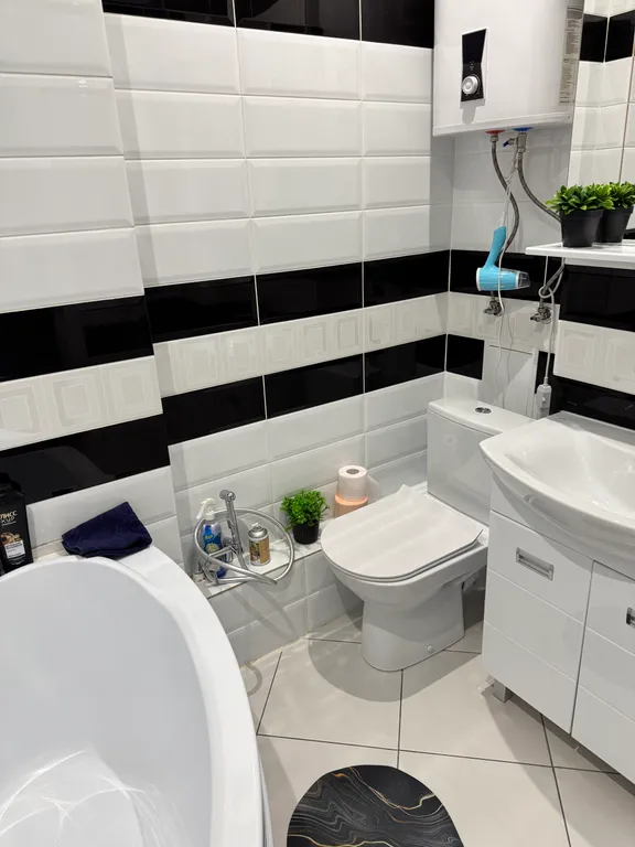 Омск Кировский у ТЦ Мега