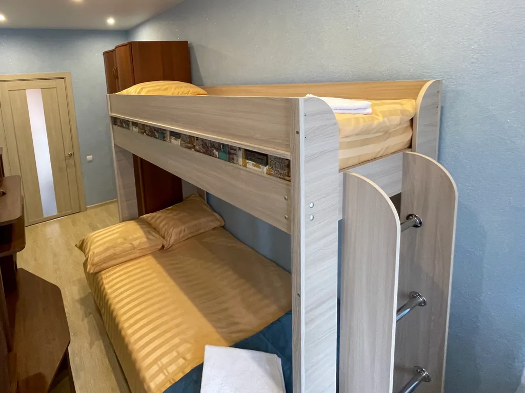 Таунхаус в окружении соснового леса