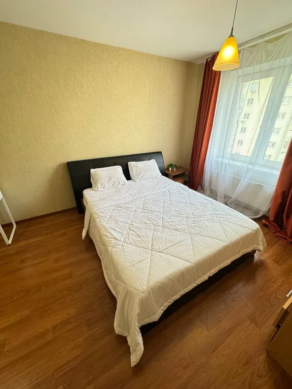 Двухкомнатная квартира возле метро Чкаловская