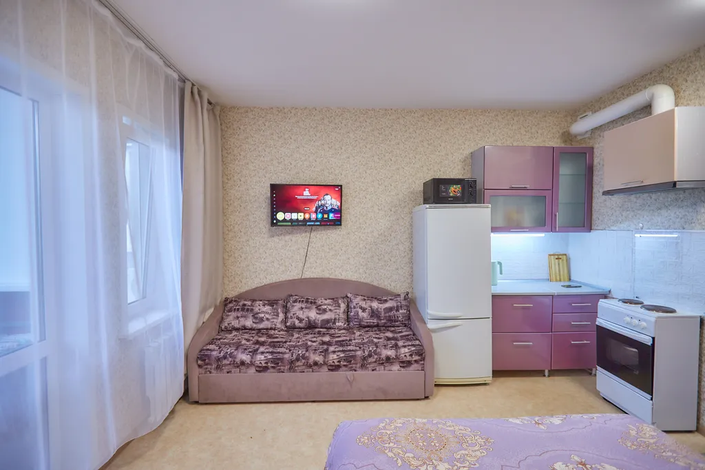 Студия на 8 этаже с балконом