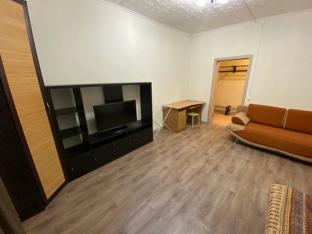 4-комнатная Квартира