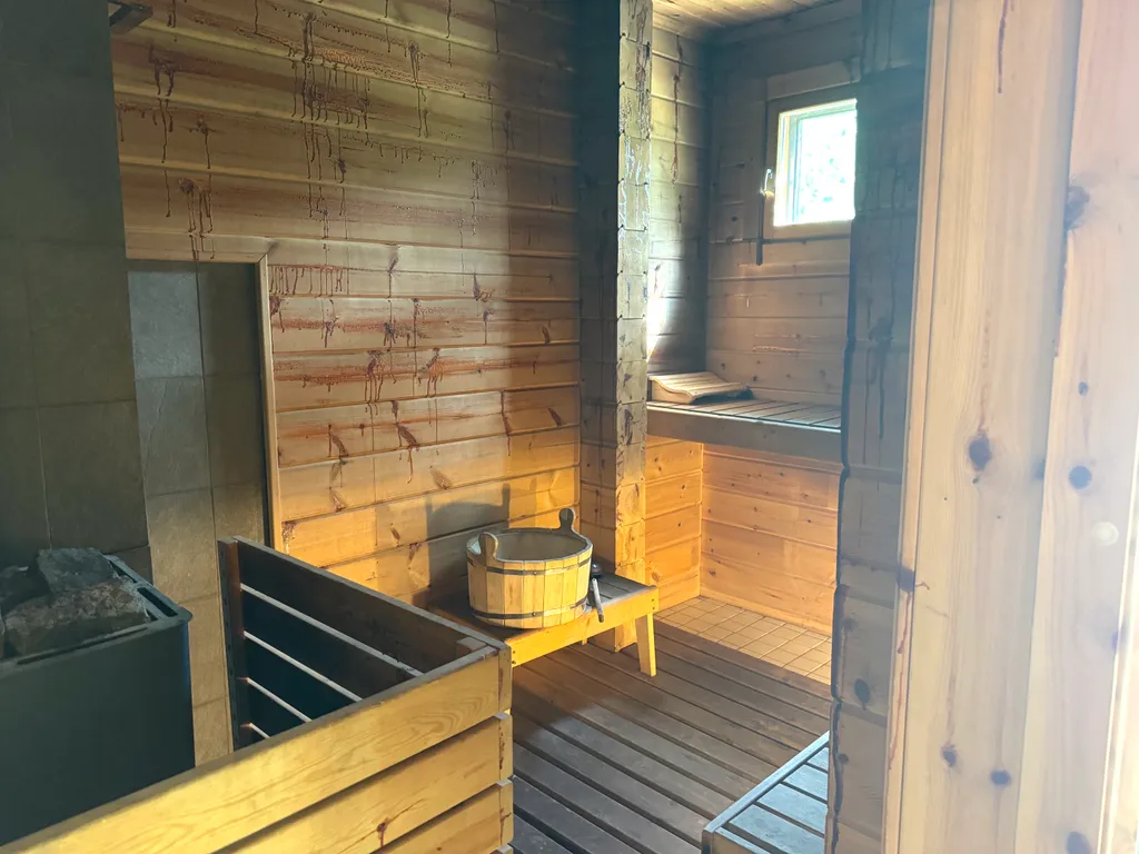 Уютный домик на берегу Ладожского озера дом 1