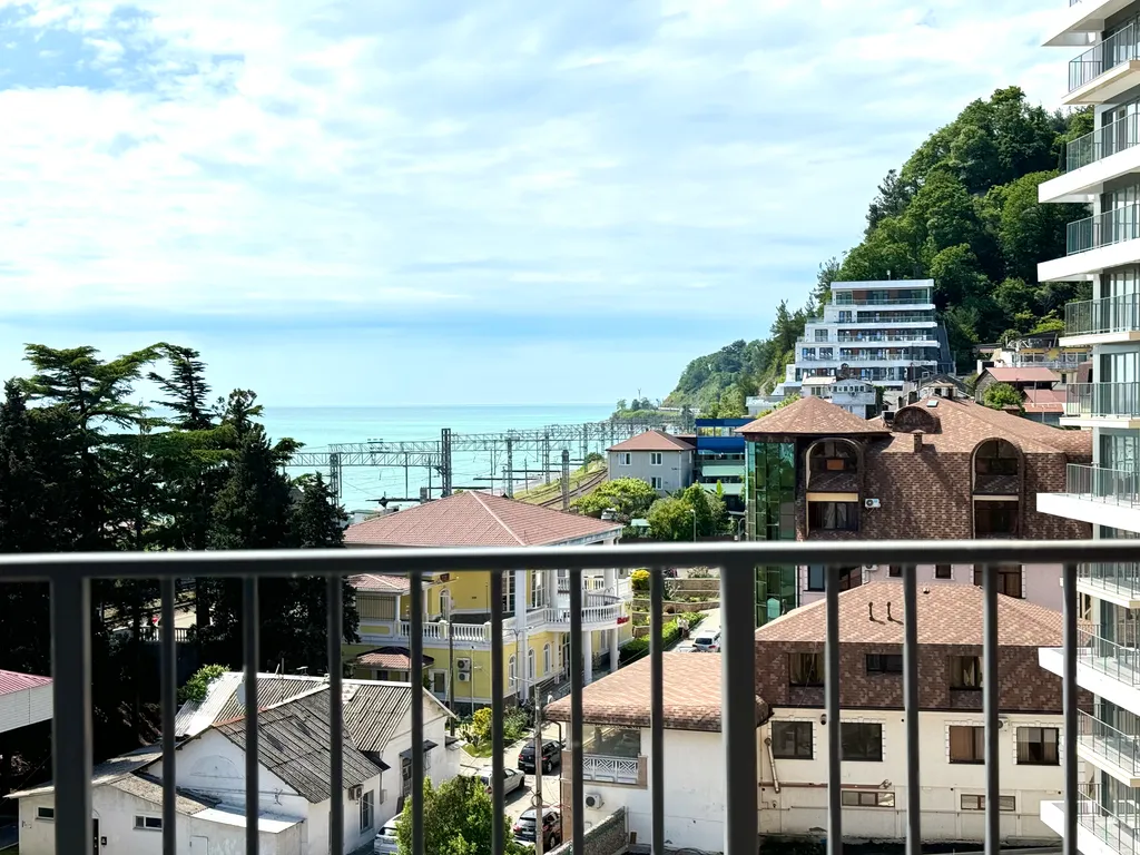 Двухкомнатная квартира с прямым видом на море