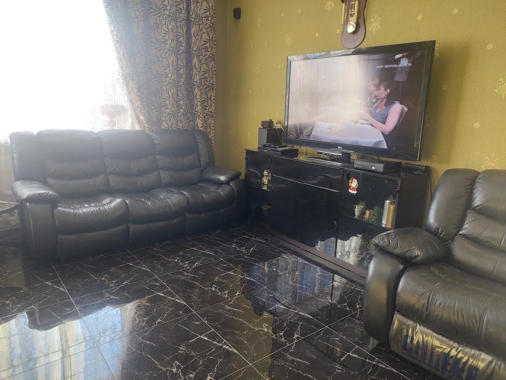 Дом на 10 человек.