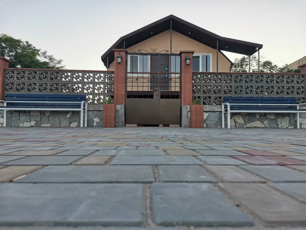 Дом возле моря