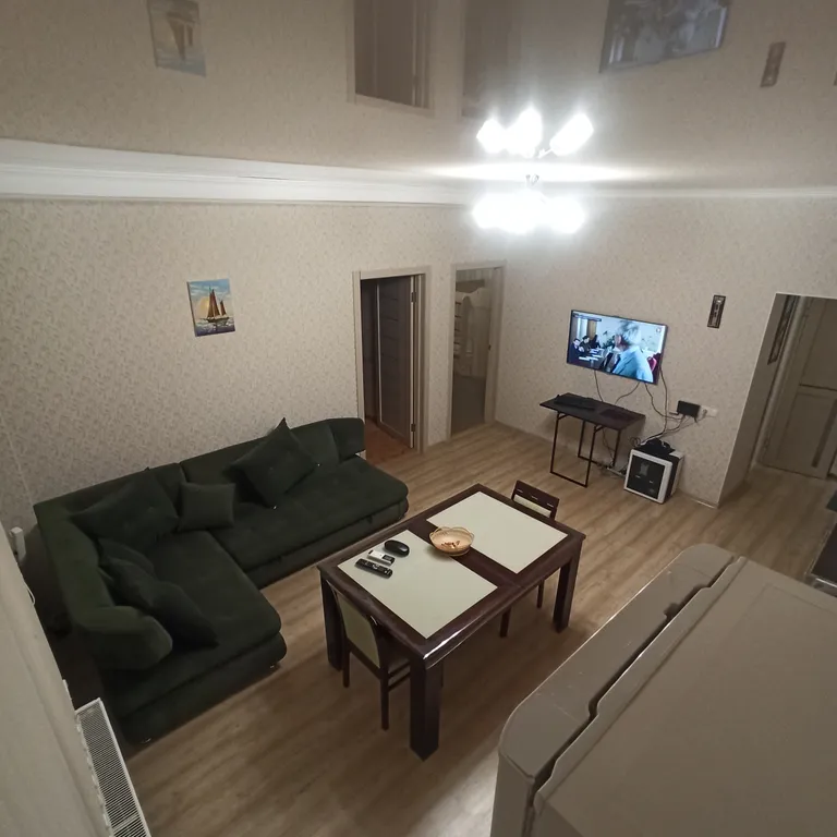 Квартира у новoго благoуcтрoeннoгo пляжa