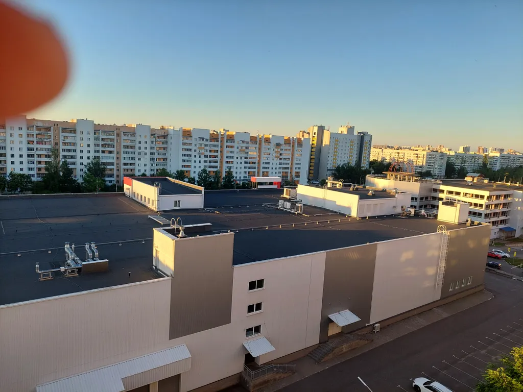 Большая трёхкомнатная квартира в оживлённом районе города