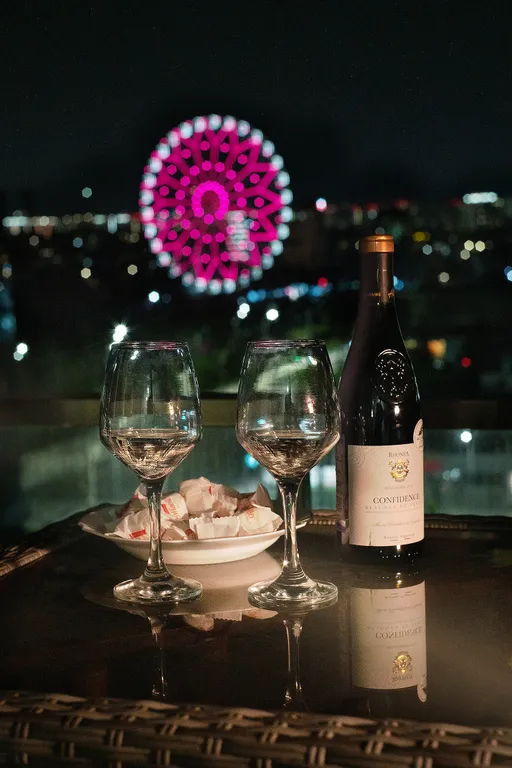 Квартира Квартира Элитный апартамент с потрясающим видом на море и город — Анапа