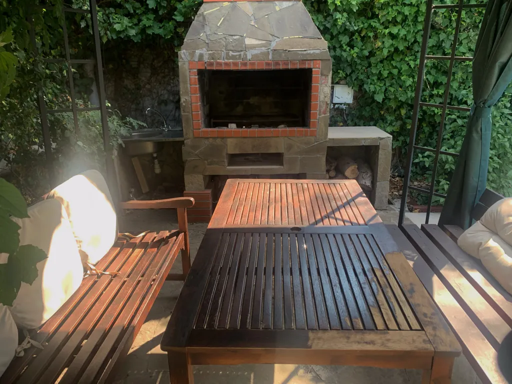 Уютная студия с бассейном