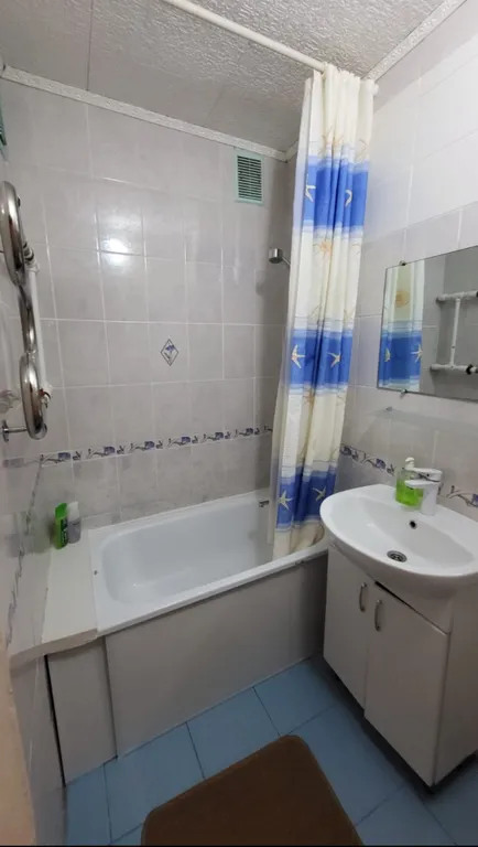 Двухкомнатная в центре