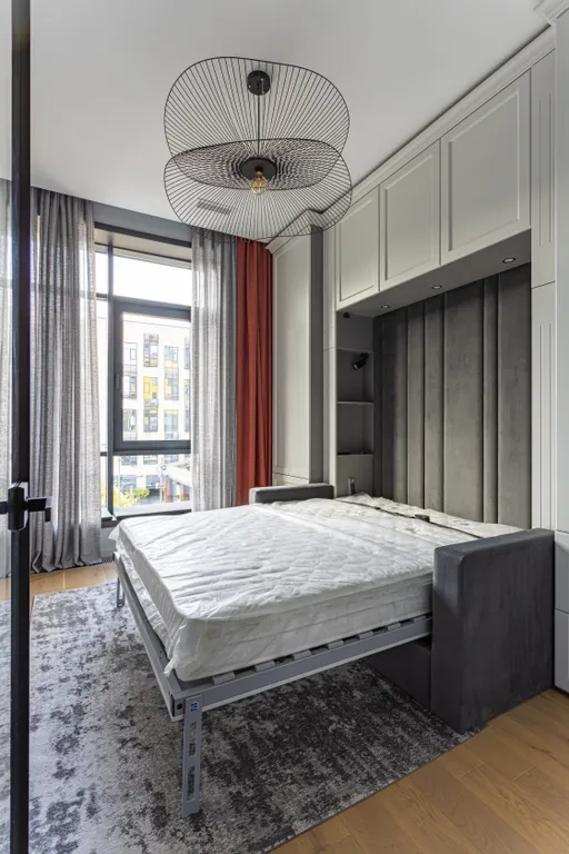 4-комнатная Квартира