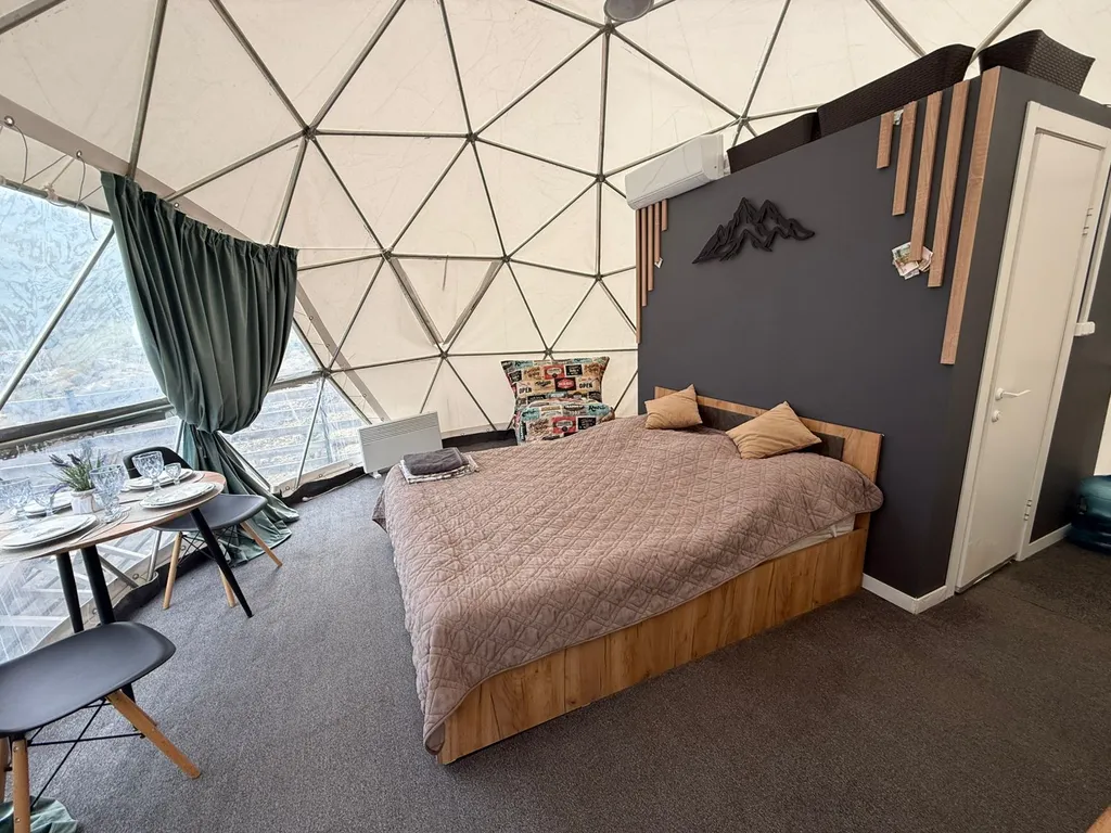 Уютные апартаменты с видом на горы