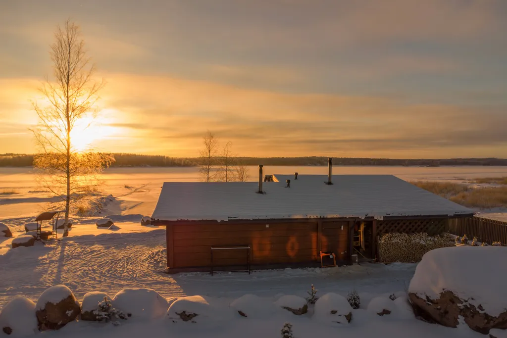 Коттедж с баней, банным чаном и видом на залив