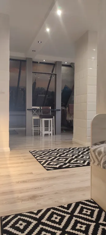 Двухкомнатная квартира около части и автовокзала