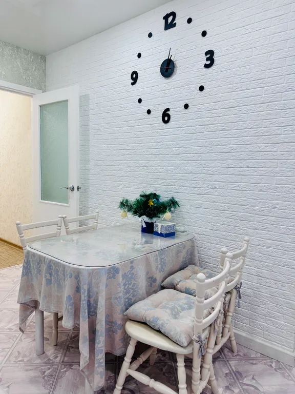 Двухкомнатная просторная квартира в центре города