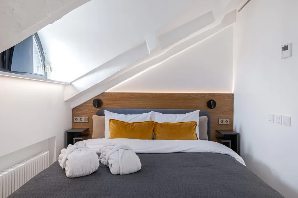 Эксклюзивная квартира-мансарда на Пресне