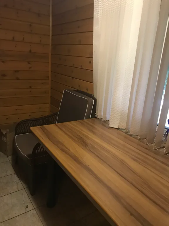 Уютный коттедж с садом