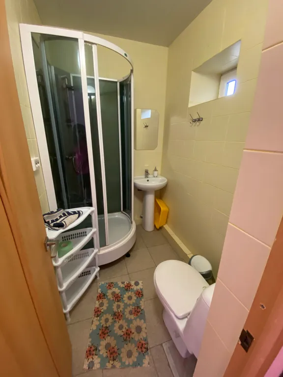 Четырехместный номер на 2-ом этаже с раздельными зонами