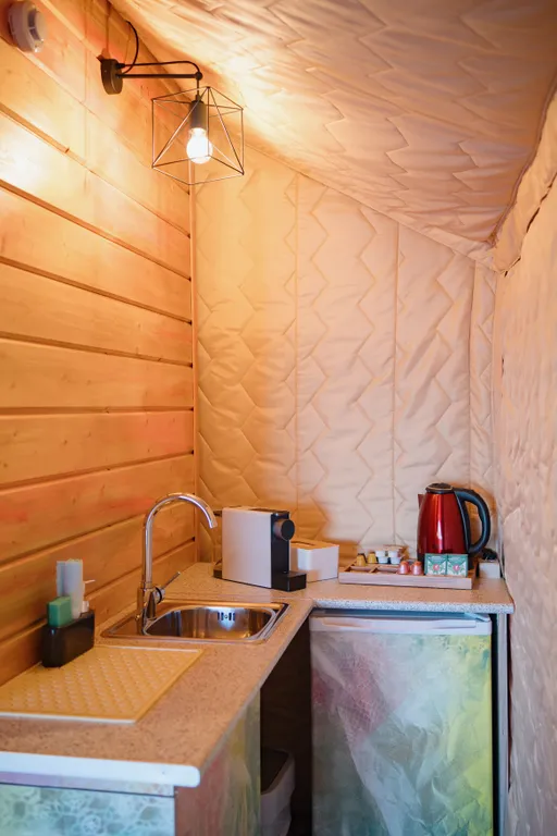 Лодж на холме с горячей купелью