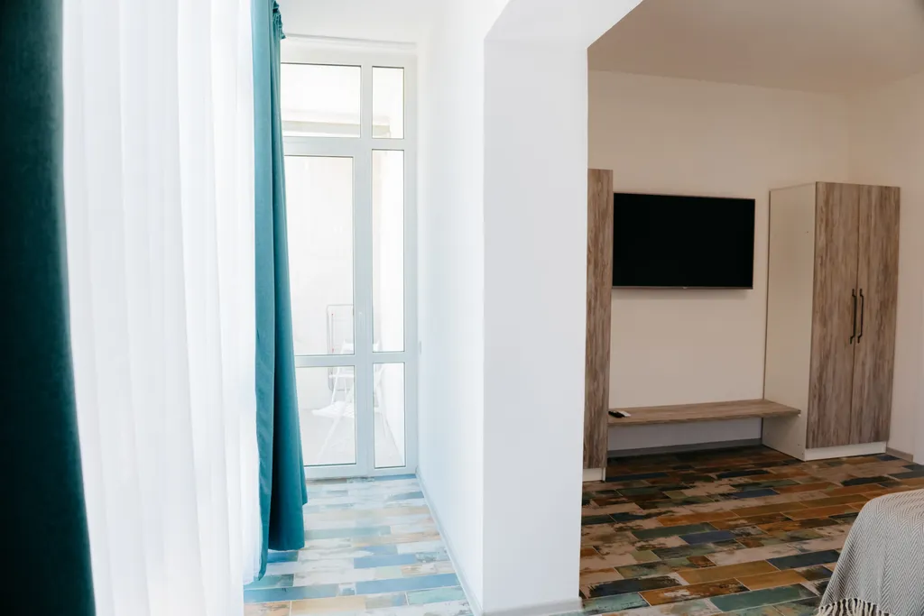 Апартаменты с балконом и лоджией