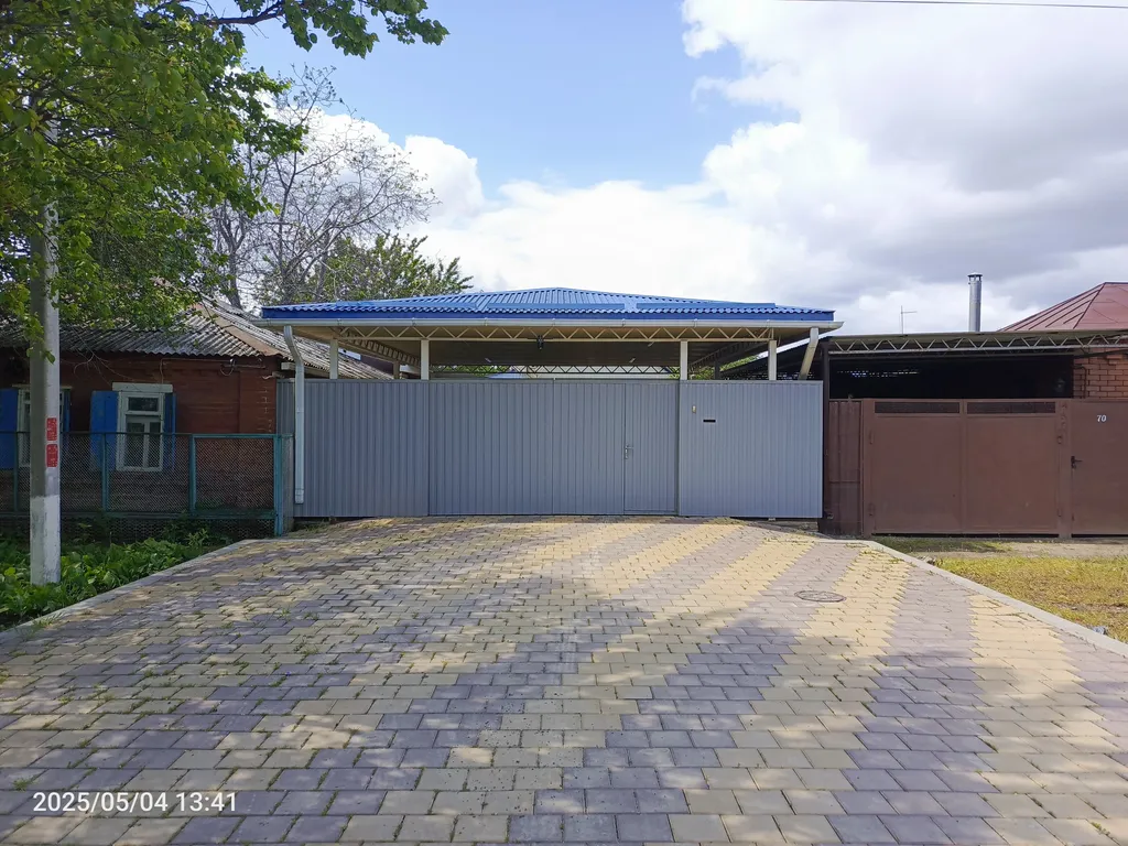 Уютный дом в тихом районе