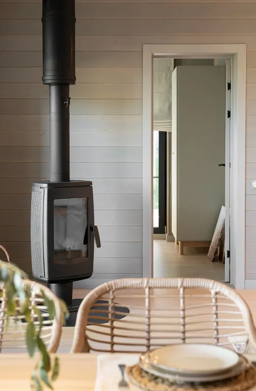 Дом у озера