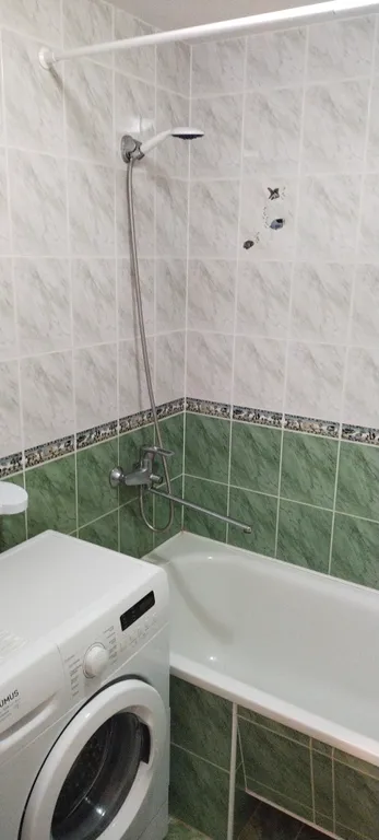 Квартира Уютная 2-х комнатная квартира на 1-м этаже — Ейск