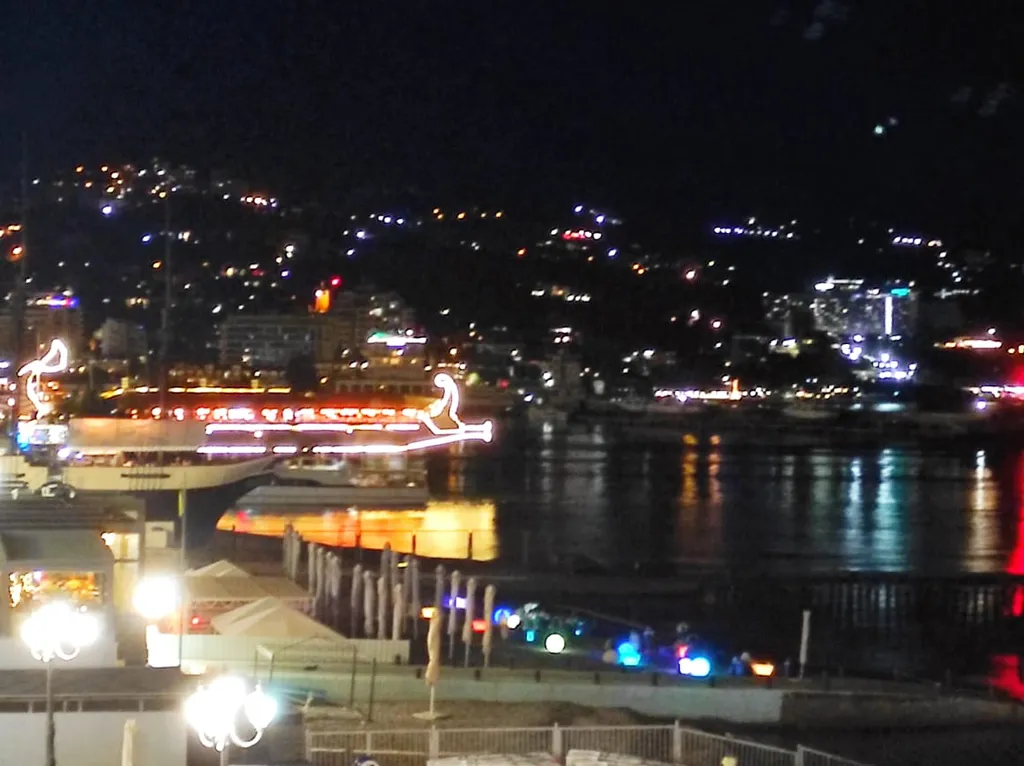 Коттедж 3-комнатный Дом — Ялта