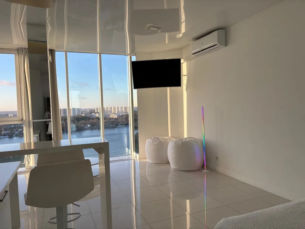 Квартира Квартира Белая панорамная студия Dream Sky — Санкт-Петербург