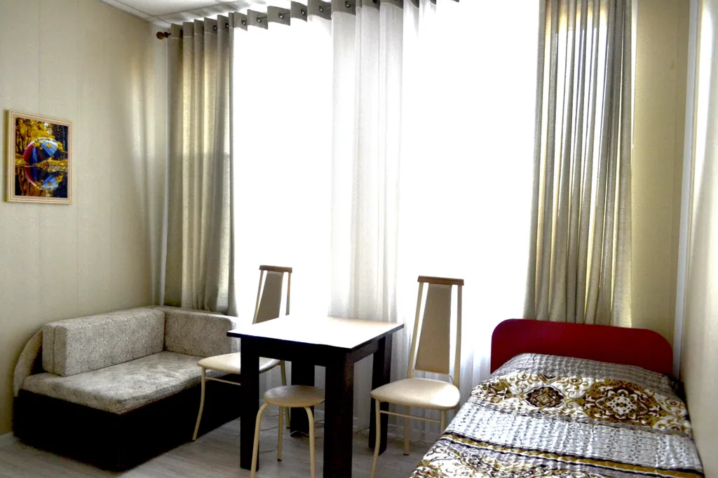 Квартира Квартира 4-х местный 2-х комнатный номер — Кучугуры