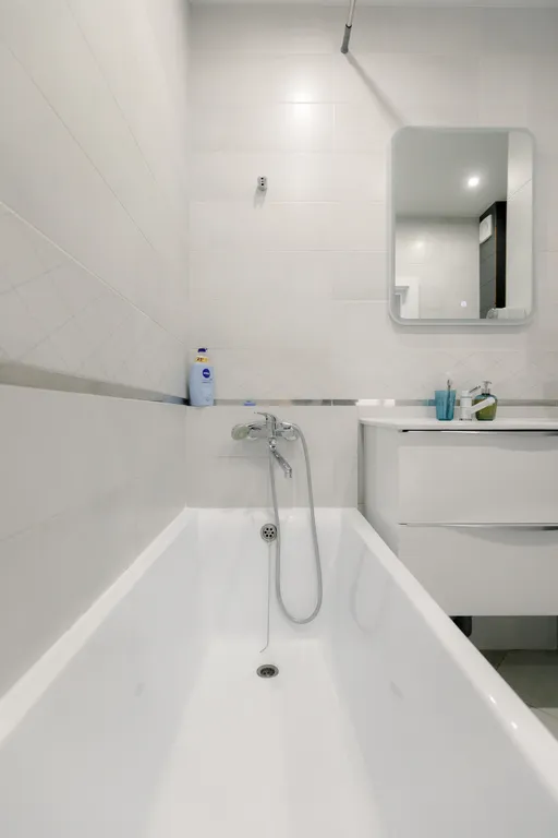 Дизайнерская однокомнатная квартира с камином