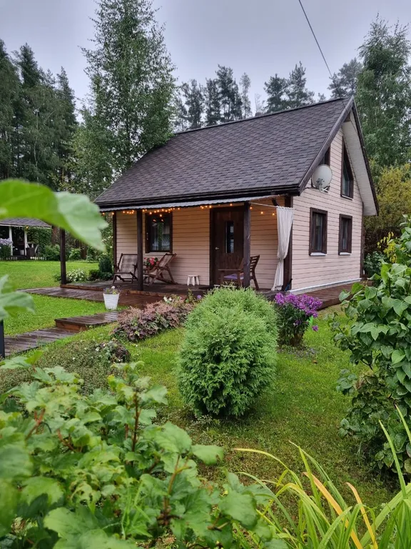 Дом-студия.