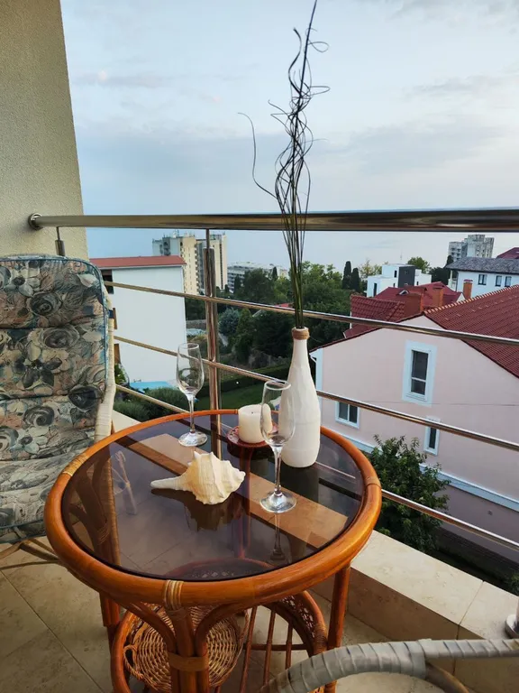 Апартаменты с видом на море и гору Ай петри