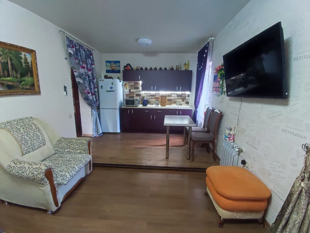 Коттедж Апартаменты в частном доме — Краснодар