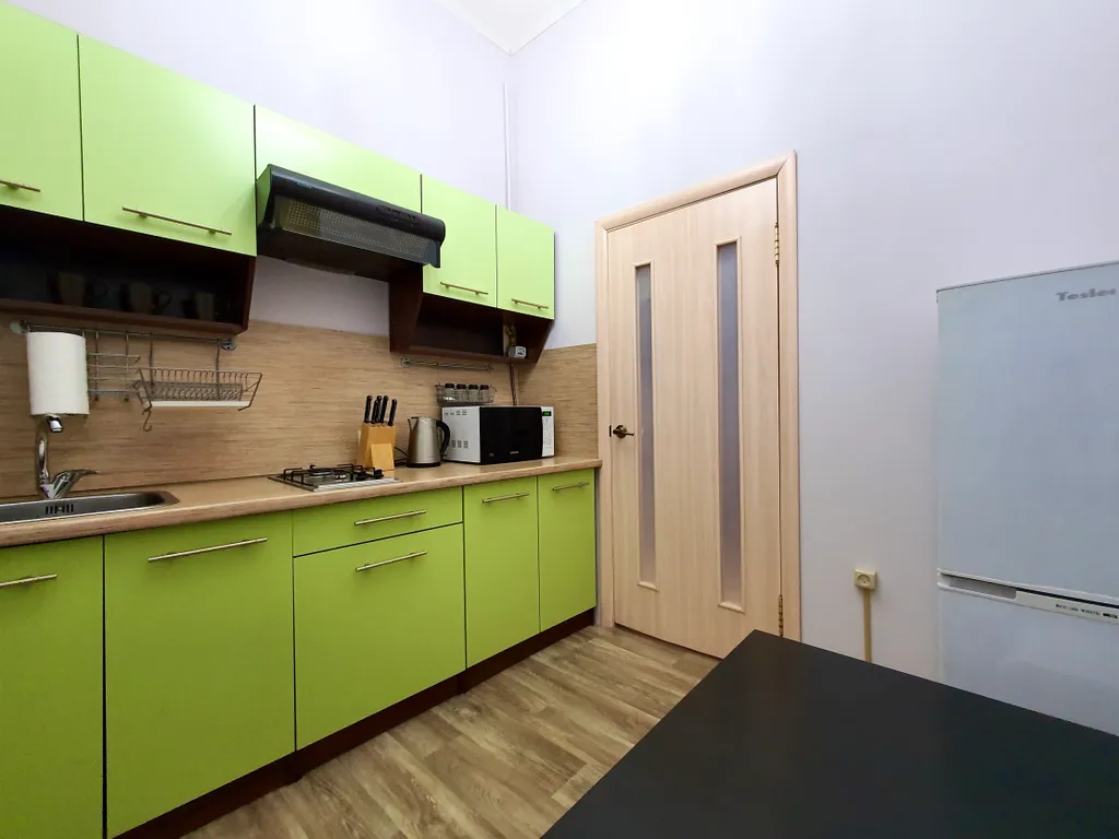 Квартира Двухкомнатная квартира. ЦЕНТР. Парковка во дворе. — Ярославль