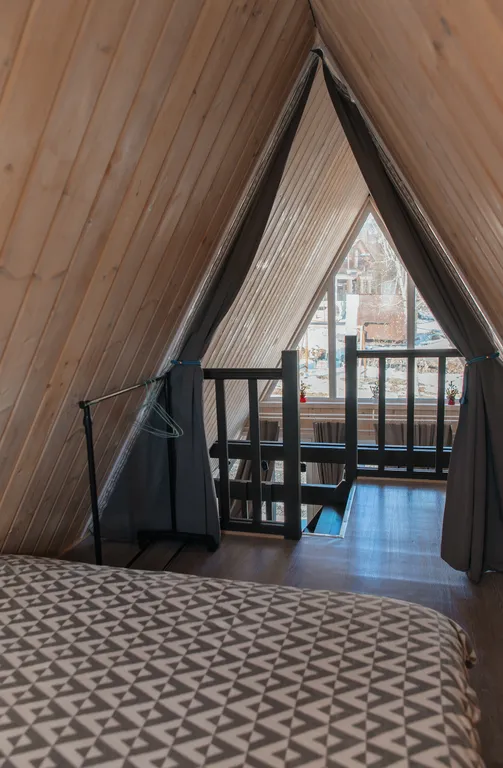 Коттедж Уютный A-frame дом с видом на горы — Шерегеш