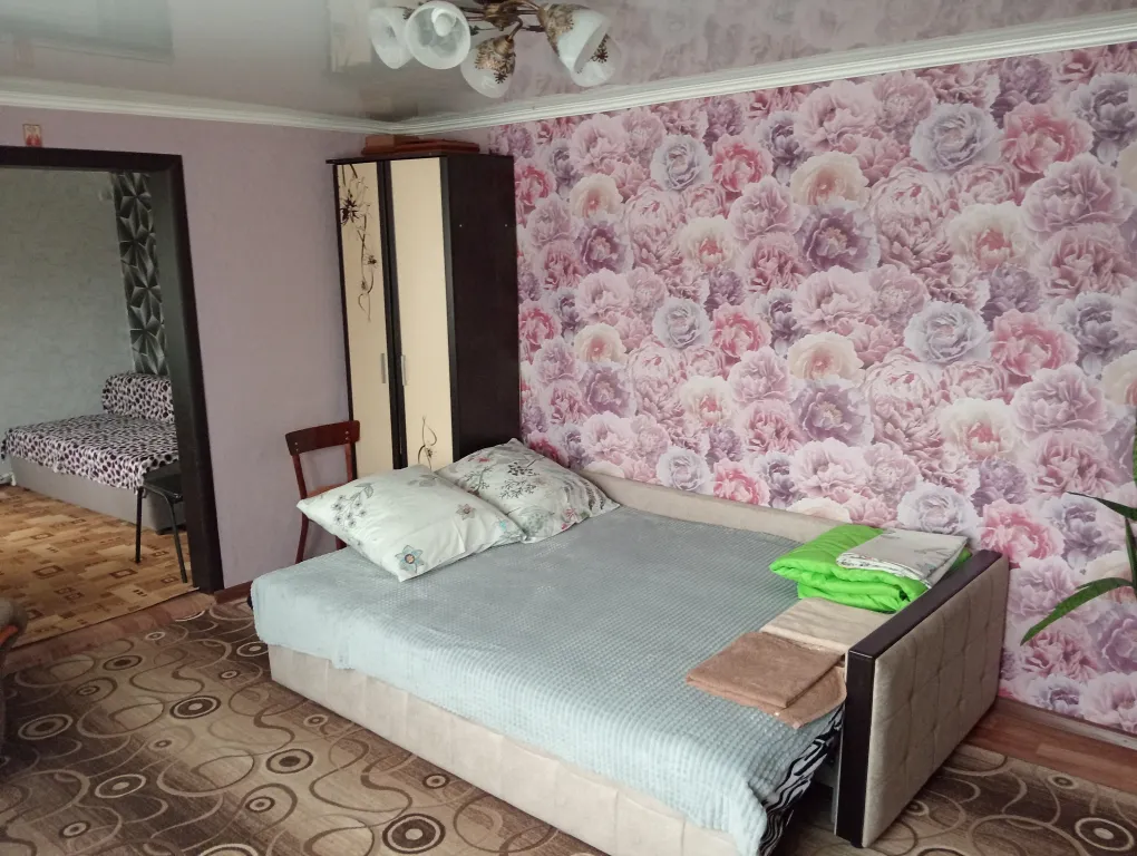 Коттедж Уютный дом — аренда посуточно в Богучар